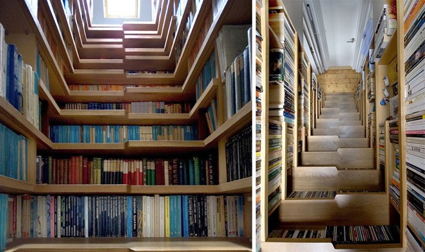 Estante para livros em escada