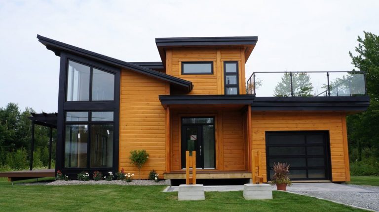 CASAS DE MADEIRA → Fotos, Modelos, Projetos 【+25 Dicas】