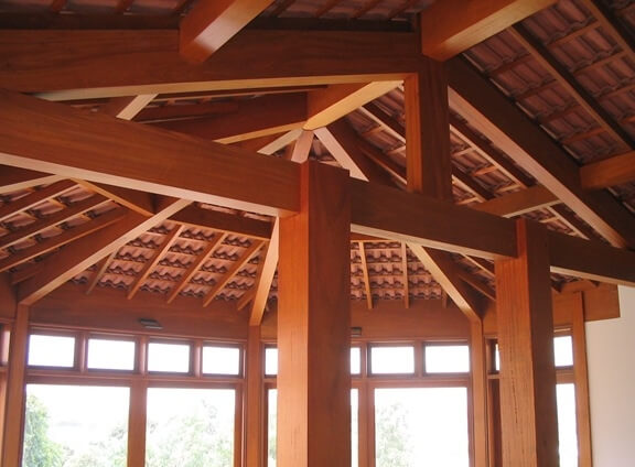 madeira do telhado