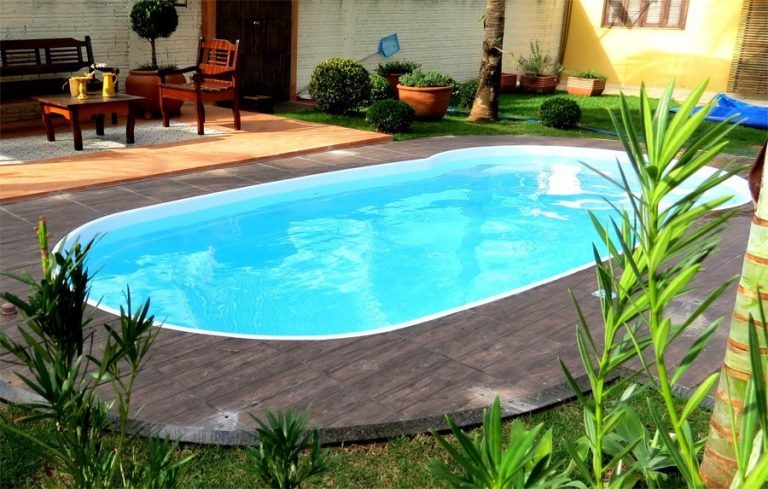 Piscina de Fibra → Preço, Modelos, Como Limpar (VEJA MAIS!!!)