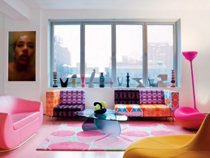 sala de estar moveis coloridos