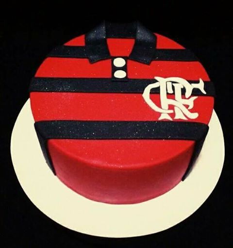Bolo do Flamengo Simples