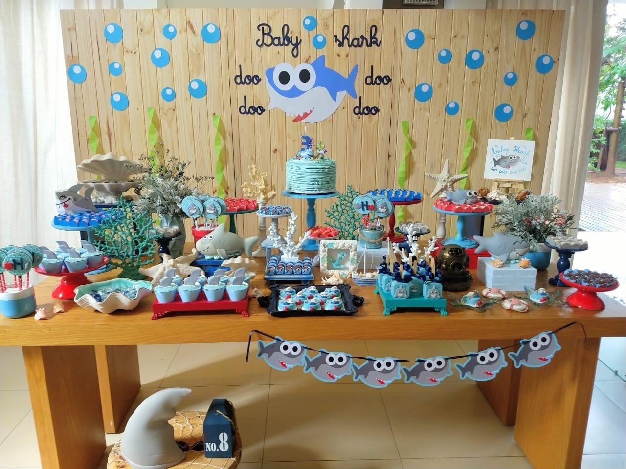 FESTA BABY SHARK → Decoração, Bolo, Convite, Lembrancinhas e Mais